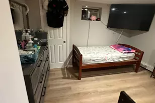 613 Adams Ave, Hempstead, NY 11552 - Photo 29