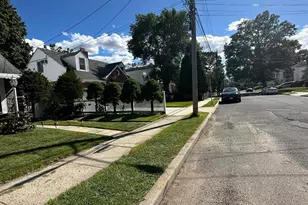 613 Adams Ave, Hempstead, NY 11552 - Photo 31