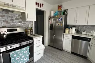 613 Adams Ave, Hempstead, NY 11552 - Photo 11