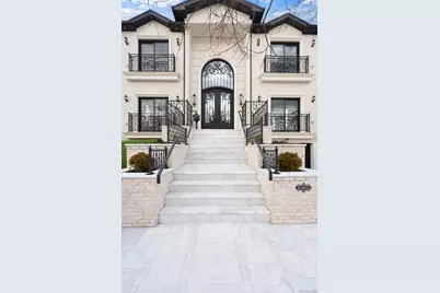 259-09 81st Avenue, Glen Oaks, NY 11004 - Photo 3