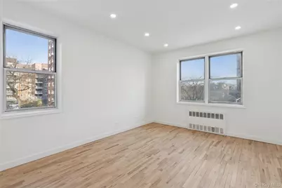 3701 Henry Hudson Parkway #3B, Bronx, NY 10463 - Photo 5