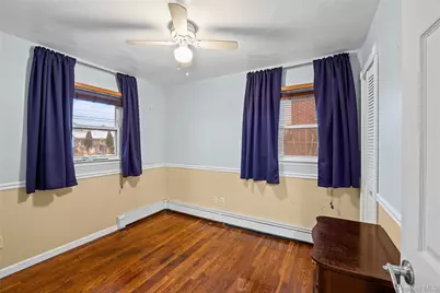 70 Princess Street, Hicksville, NY 11801 - Photo 17