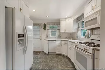 30 Lindbergh Lane, New City, NY 10956 - Photo 7