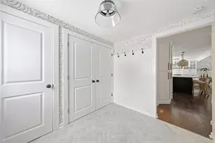 66 Country Village Ln, East Islip, NY 11730 - Photo 21