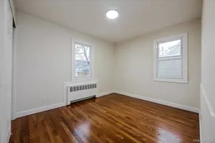 571 Center Dyre Ave, West Islip, NY 11795 - Photo 15