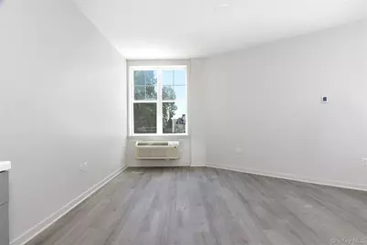 56 Prospect Street #506, Yonkers, NY 10701 - Photo 3