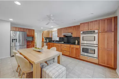 1447 N Ocean Avenue, Medford, NY 11763 - Photo 7