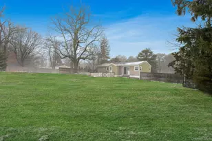 1447 N Ocean Ave, Medford, NY 11763 - Photo 27