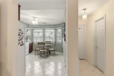 10 Hampton Way, Woodbury, NY 11797 - Photo 3