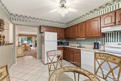 10 Hampton Way, Woodbury, NY 11797 - Photo 7