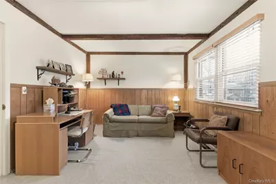 10 Hampton Way, Woodbury, NY 11797 - Photo 17