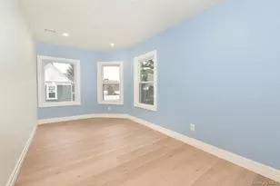 115 N Bergen Pl, Freeport, NY 11520 - Photo 25