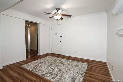 522 Shore Road #1D, Long Beach, NY 11561 - Photo 3