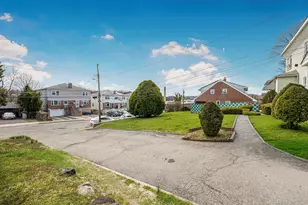 125 Aka 127 Woodland Ave, Yonkers, NY 10703 - Photo 7