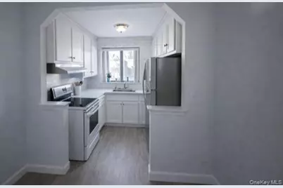 1986 W 9th Street, Brooklyn, NY 11223 - Photo 5