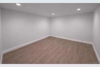 1986 W 9th Street, Brooklyn, NY 11223 - Photo 11