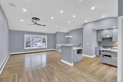 33 Gaines Street, Huntington, NY 11743 - Photo 3