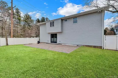 33 Gaines Street, Huntington, NY 11743 - Photo 25