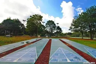 164 Village Cir W, Manorville, NY 11949 - Photo 27