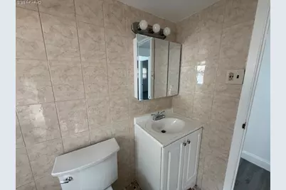 306 Hamilton Avenue #1st Flr, Hewlett, NY 11557 - Photo 15