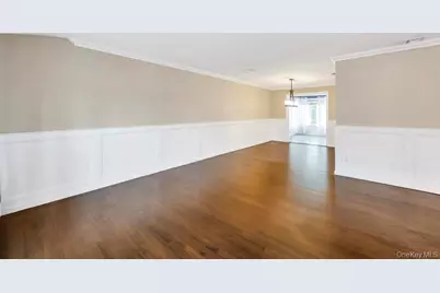 178 Missouri Avenue, Bay Shore, NY 11706 - Photo 17