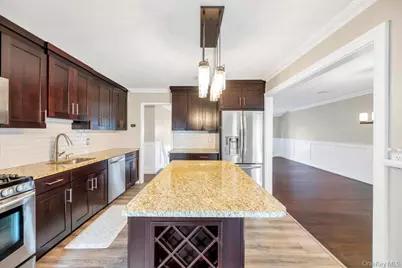 178 Missouri Avenue, Bay Shore, NY 11706 - Photo 11