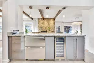 41 Erick Ave, Hewlett, NY 11557 - Photo 17