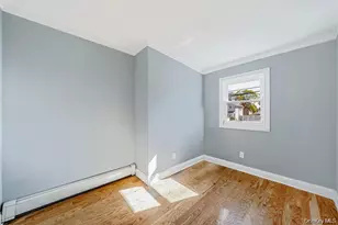 23 Maple Ave, Hempstead, NY 11550 - Photo 13