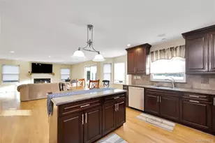 107 James St, Massapequa, NY 11758 - Photo 13