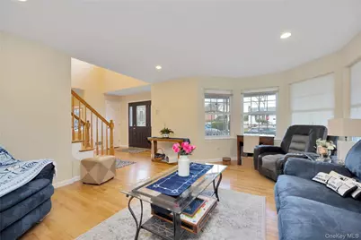 107 James Street, Massapequa, NY 11758 - Photo 9