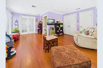 803 Michele Lane, Wantagh, NY 11793 - Photo 15