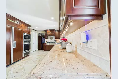 803 Michele Lane, Wantagh, NY 11793 - Photo 7