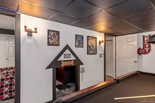 503 Wading River Rd, Manorville, NY 11949 - Photo 35