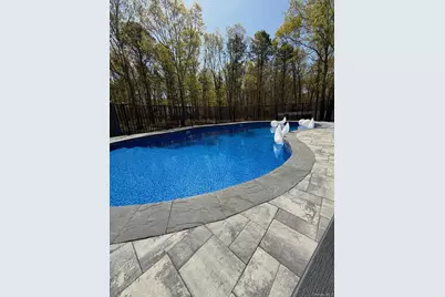 503 Wading River Road, Manorville, NY 11949 - Photo 19