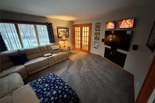 503 Wading River Rd, Manorville, NY 11949 - Photo 7