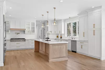 43 Hilltop Lane, Thornwood, NY 10594 - Photo 5