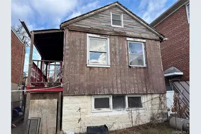 124-12 7th Avenue, College Point, NY 11356 - Photo 17