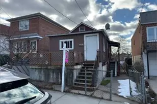 124-12 7th Ave, College Point, NY 11356 - Photo 3