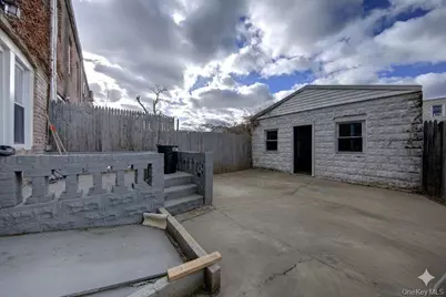 114-48 200th Street, Saint Albans, NY 11412 - Photo 3