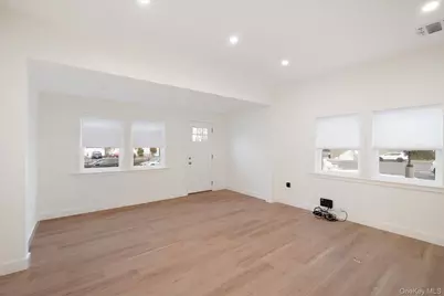 38 S Front Street, Farmingdale, NY 11735 - Photo 7