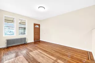 989 Sackett Ave, Bronx, NY 10462 - Photo 5