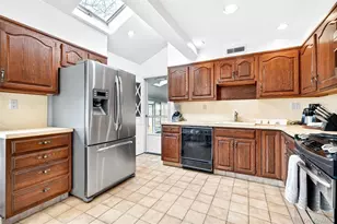 19 Indian Trail, White Plains, NY 10603 - Photo 13