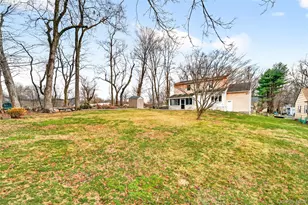 19 Indian Trail, White Plains, NY 10603 - Photo 35