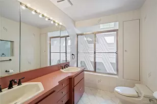 2046 Hancock Ave, North Bellmore, NY 11710 - Photo 19