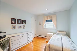 2046 Hancock Ave, North Bellmore, NY 11710 - Photo 21