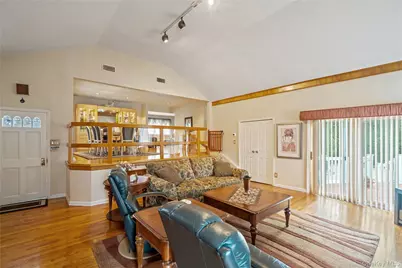 2046 Hancock Avenue, North Bellmore, NY 11710 - Photo 11