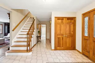 5 Linda Ct, Oyster Bay, NY 11771 - Photo 11