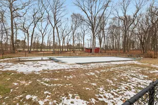 5 Linda Ct, Oyster Bay, NY 11771 - Photo 39