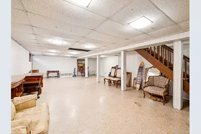 5 Linda Court, Oyster Bay, NY 11771 - Photo 37