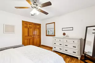 5 Linda Ct, Oyster Bay, NY 11771 - Photo 31